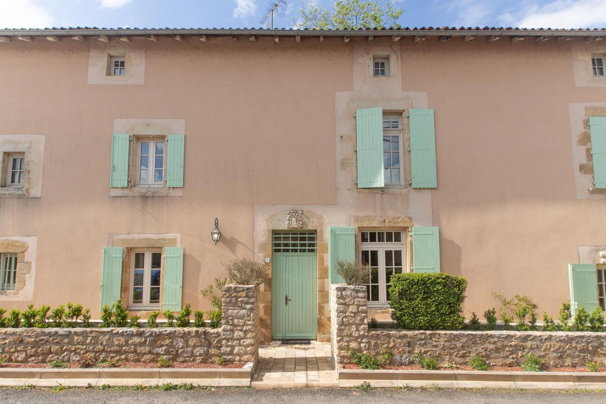 Le Clos Du Gue Pressac Εξωτερικό φωτογραφία